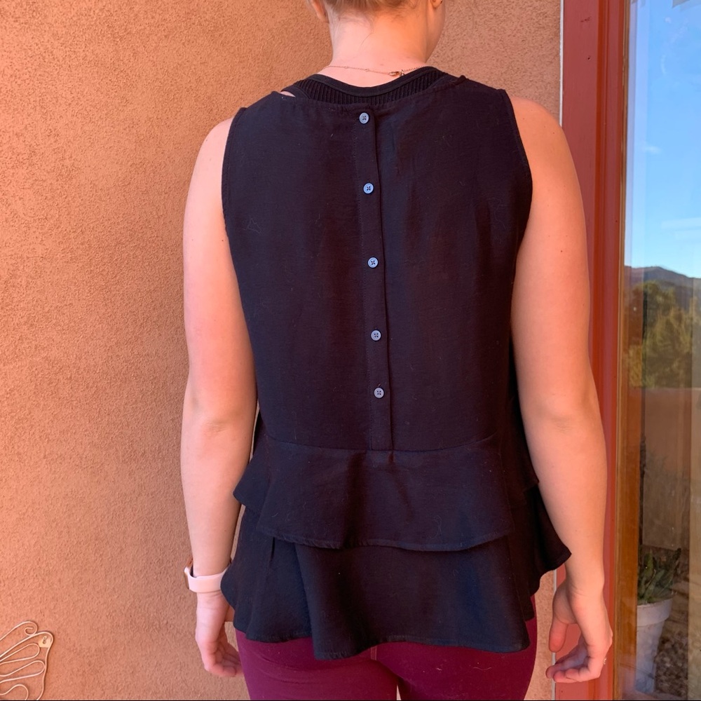 Ann Taylor back button back blouse